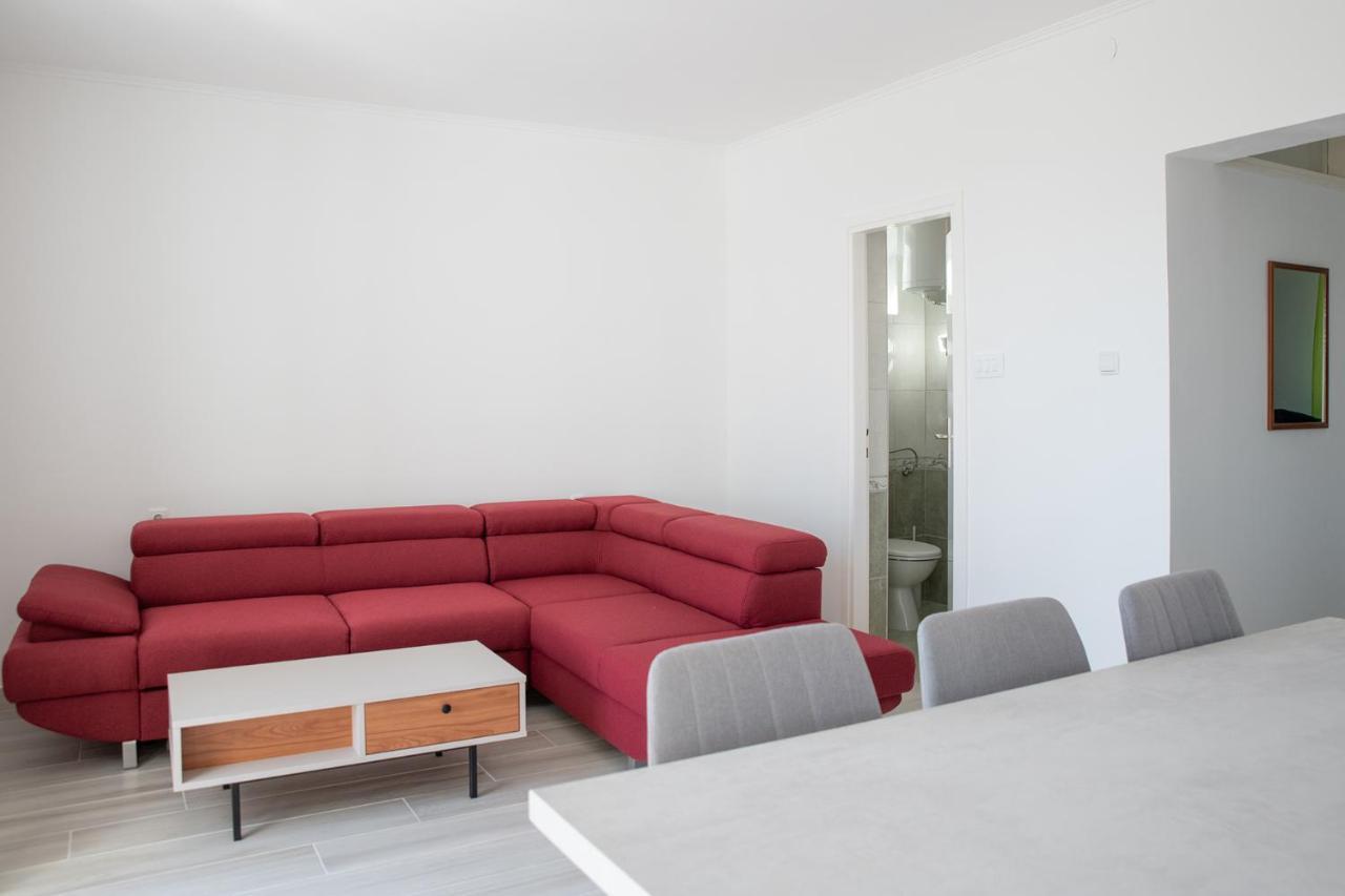 Apartmani Vrtodusic Banjol Luaran gambar