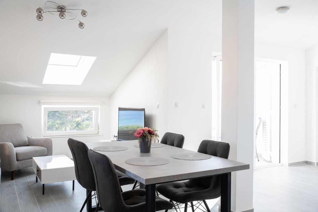 Apartmani Vrtodusic Banjol Luaran gambar