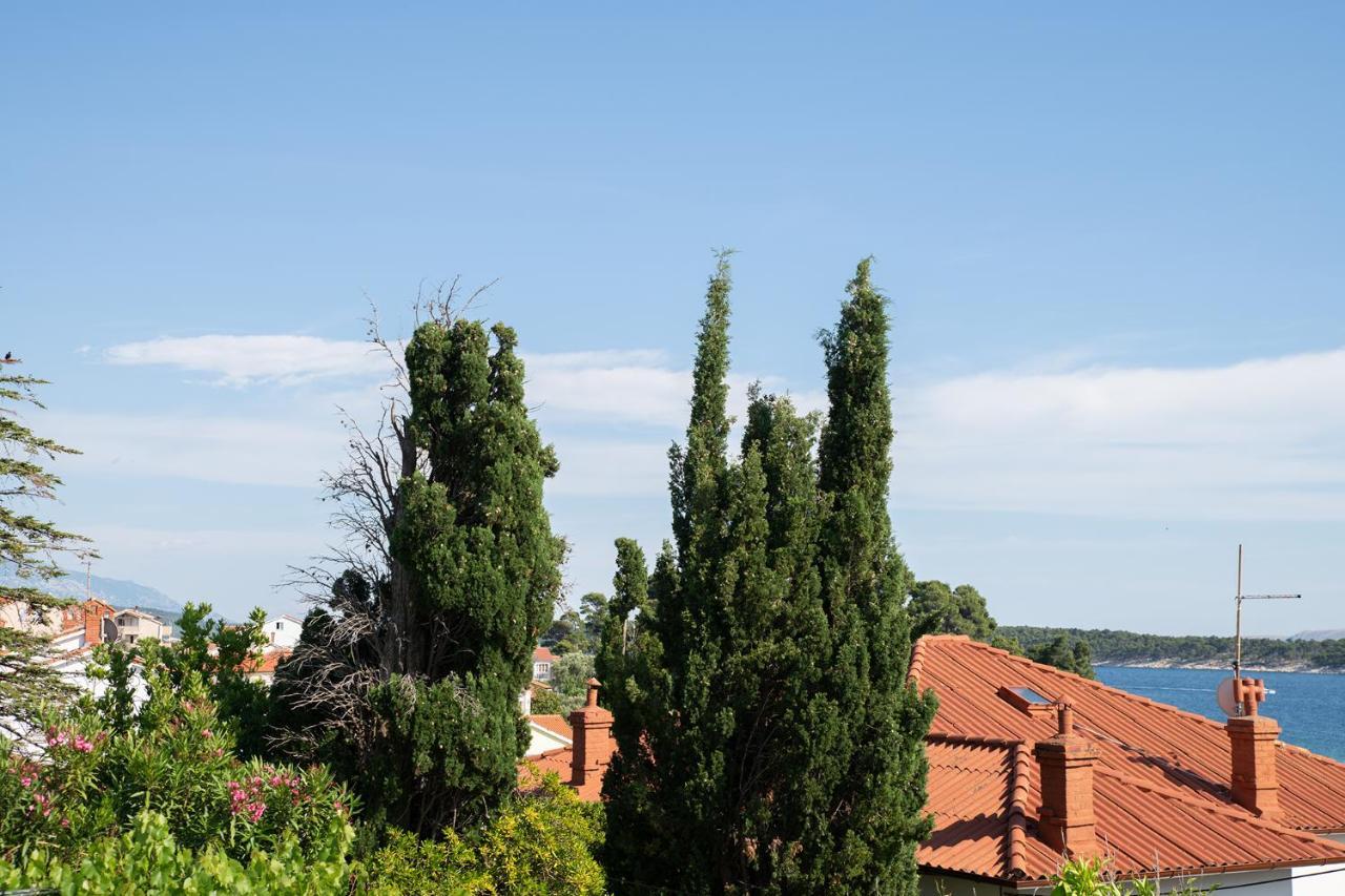 Apartmani Vrtodusic Banjol Luaran gambar