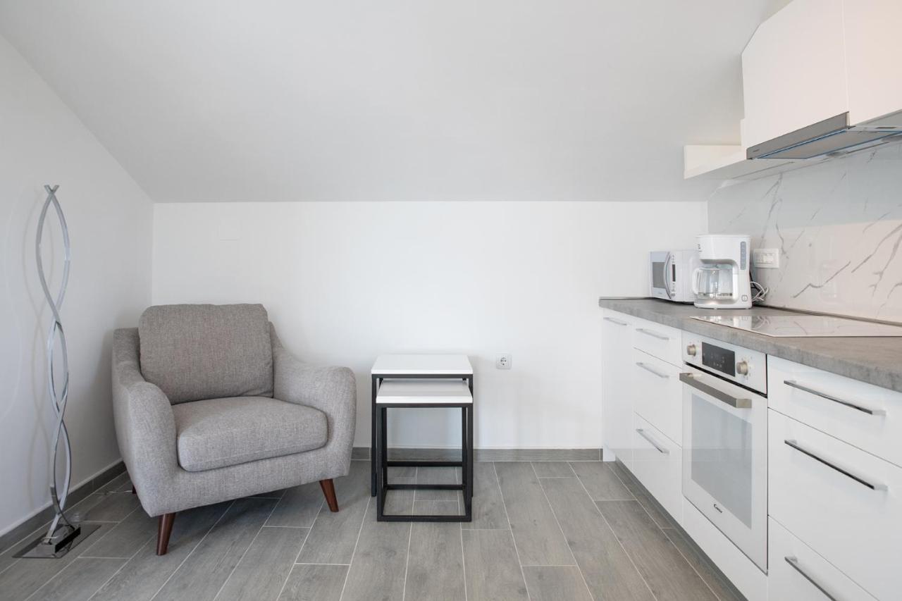 Apartmani Vrtodusic Banjol Luaran gambar
